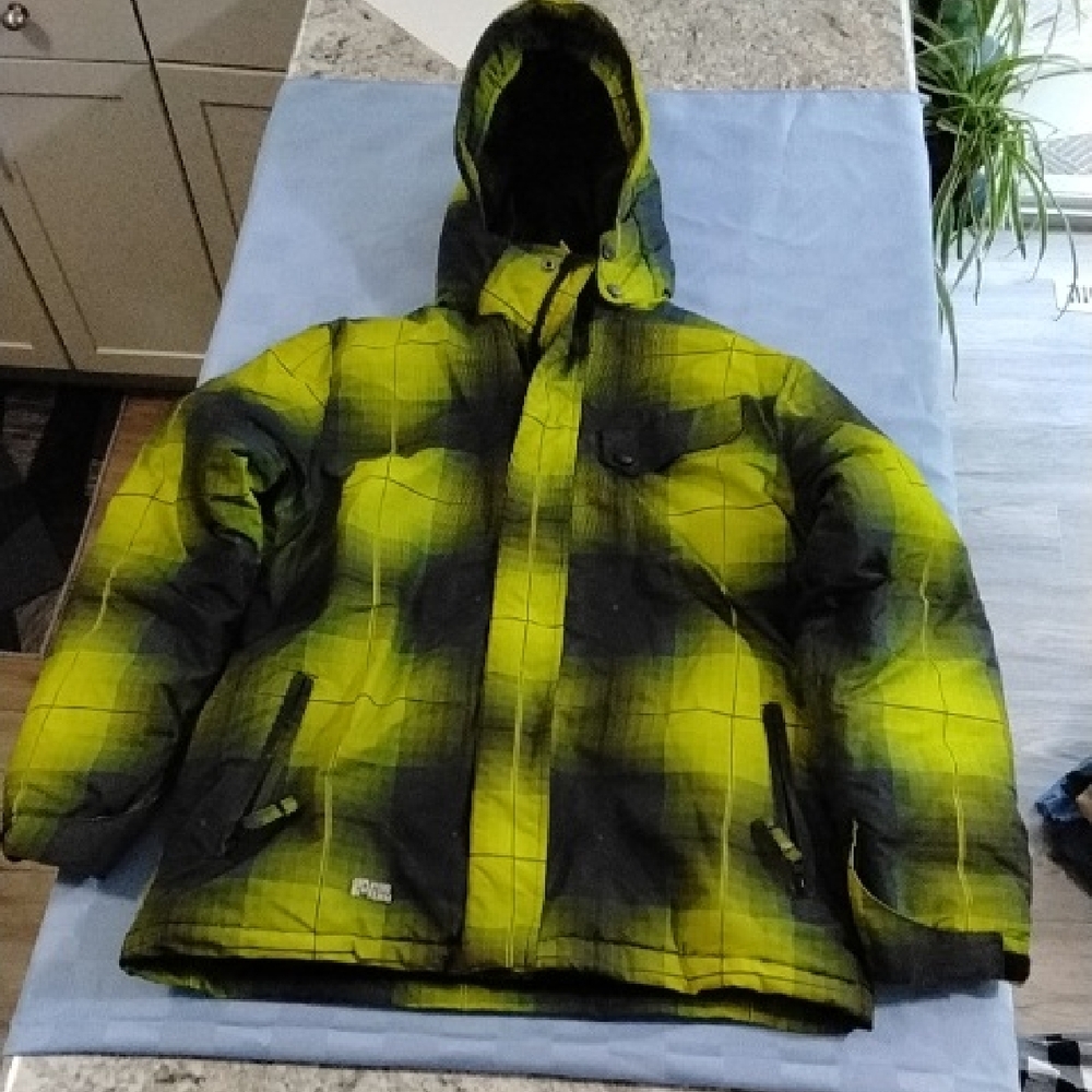 Yellow and Black Puffer Jacket with Quilted Design